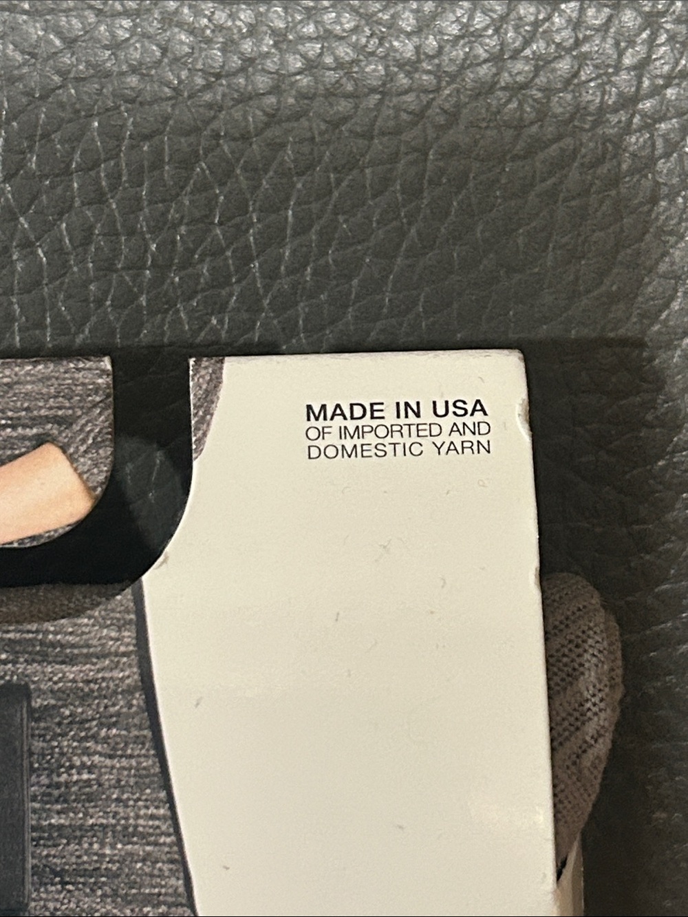 HUE Taupe 3D Diamond Textured Control Top Tights - Picture 3 of 3